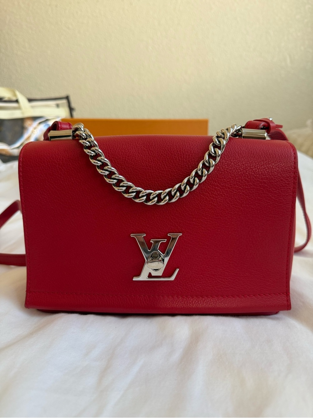 Louis Vuitton LockMe II BB